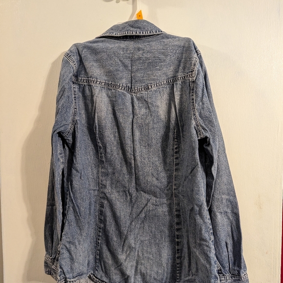 Old Navy Denim Shirt - Picture 6 of 6